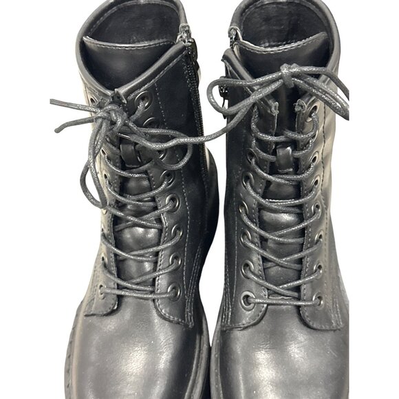 Steve Madden Women's Betty 2.0 Combat Boot 6 - Picture 4 of 9